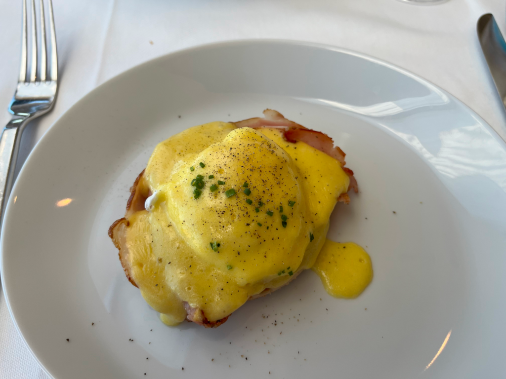 Eggs Benedict with Rosemary Ham