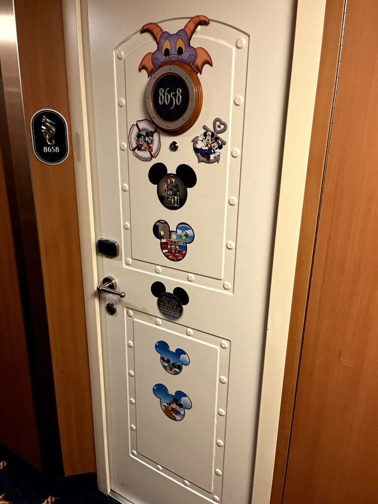 Decorated Doors - Disney Dream 8658
